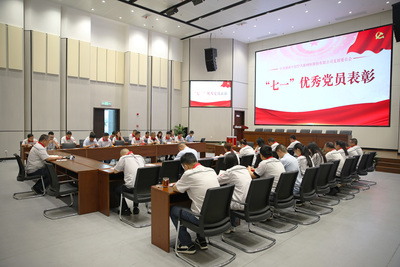 2L6A2994.JPG
